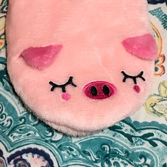 Piggy Slippers🐷 - Picture 3 of 5